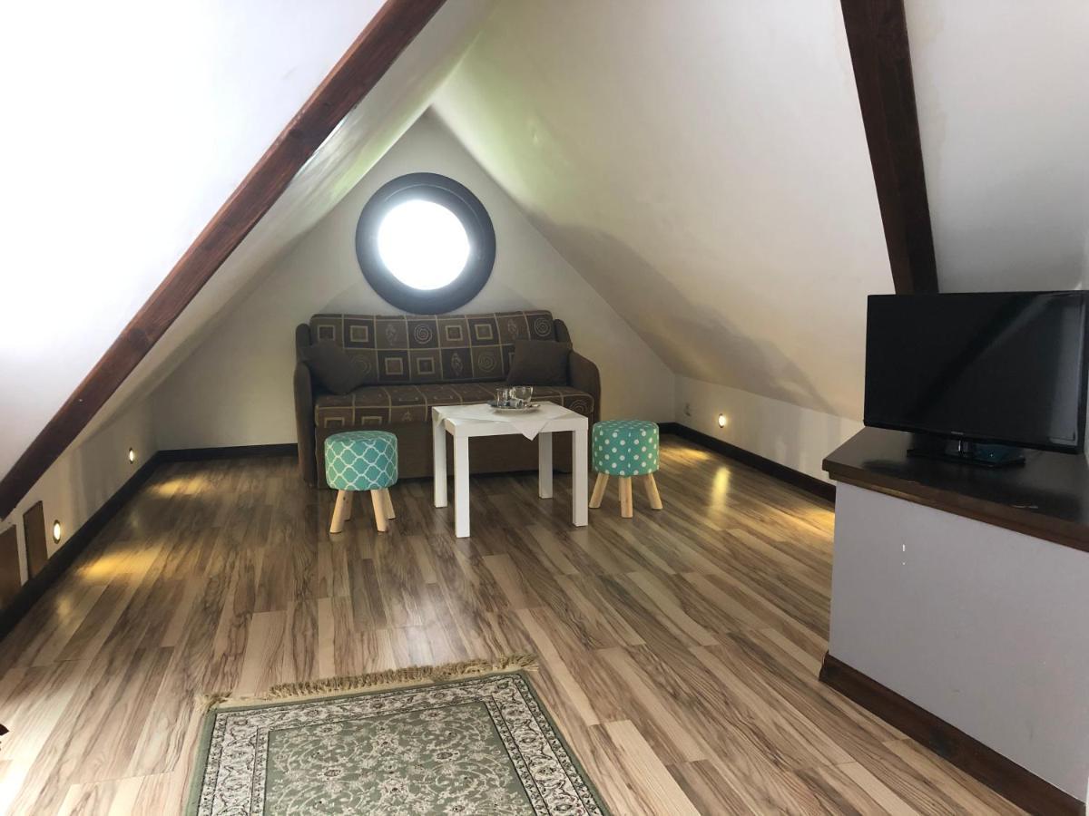 Gosciniec Pod Smrekami Bed & Breakfast Czorsztyn Dış mekan fotoğraf