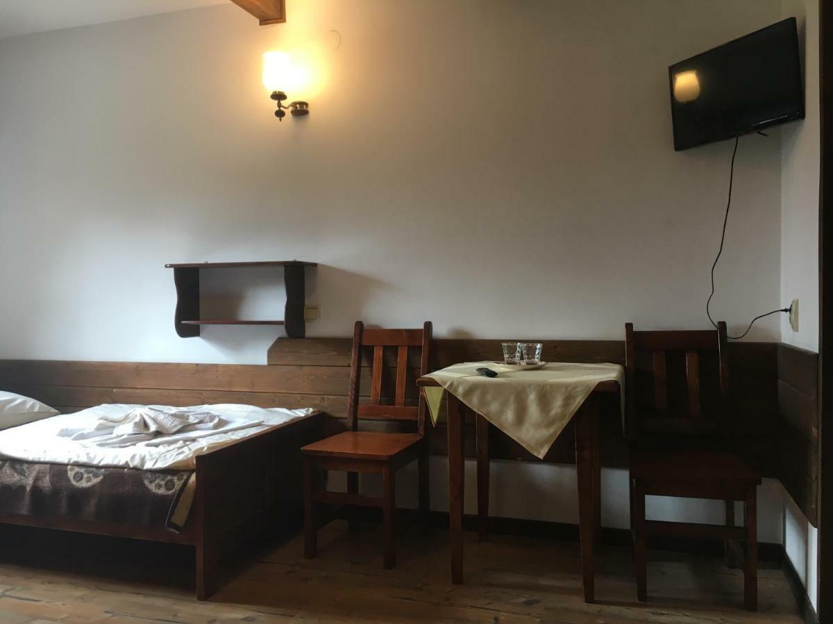 Gosciniec Pod Smrekami Bed & Breakfast Czorsztyn Dış mekan fotoğraf