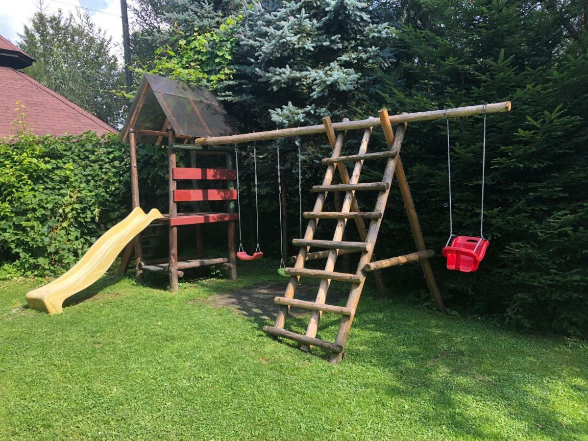 Gosciniec Pod Smrekami Bed & Breakfast Czorsztyn Dış mekan fotoğraf
