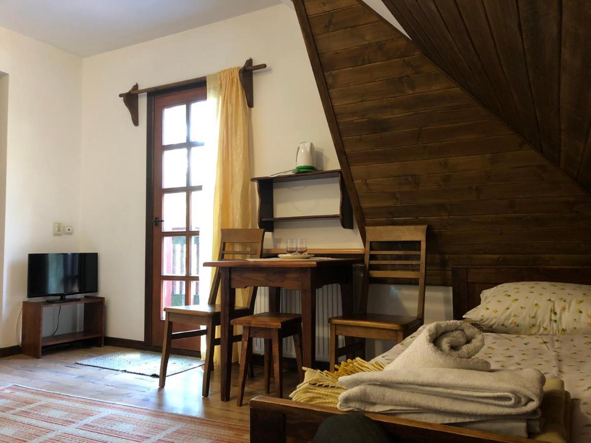 Gosciniec Pod Smrekami Bed & Breakfast Czorsztyn Dış mekan fotoğraf
